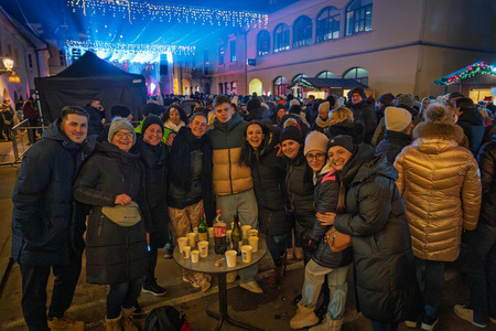 Prednovoletni koncert Mambo Kings (28)